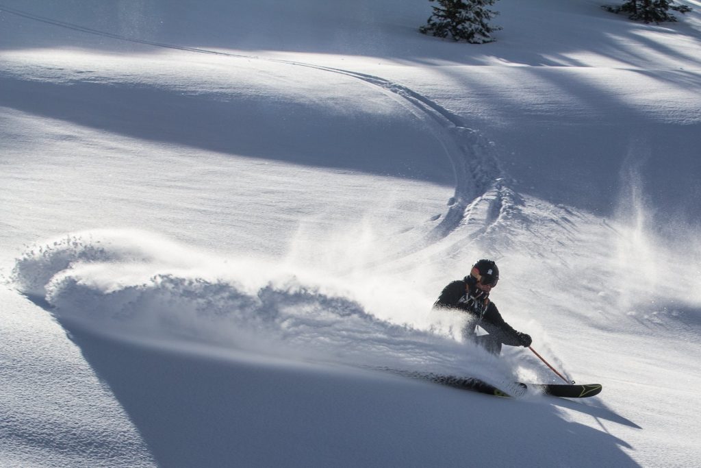 Goedkope heliski reizen. Roemenie