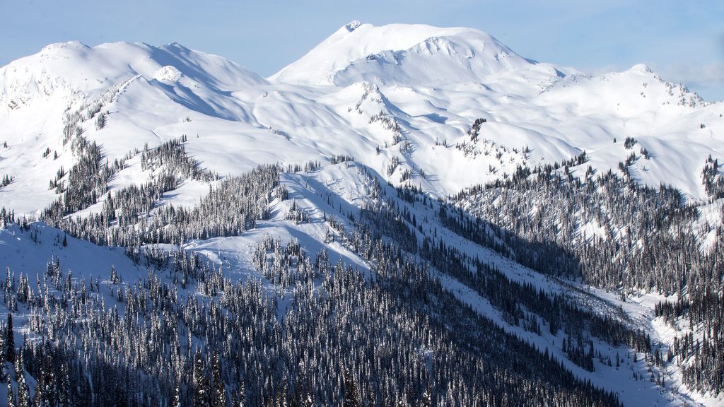 Gothics Lodge - CHM Helikiing - Heliski reis Canada