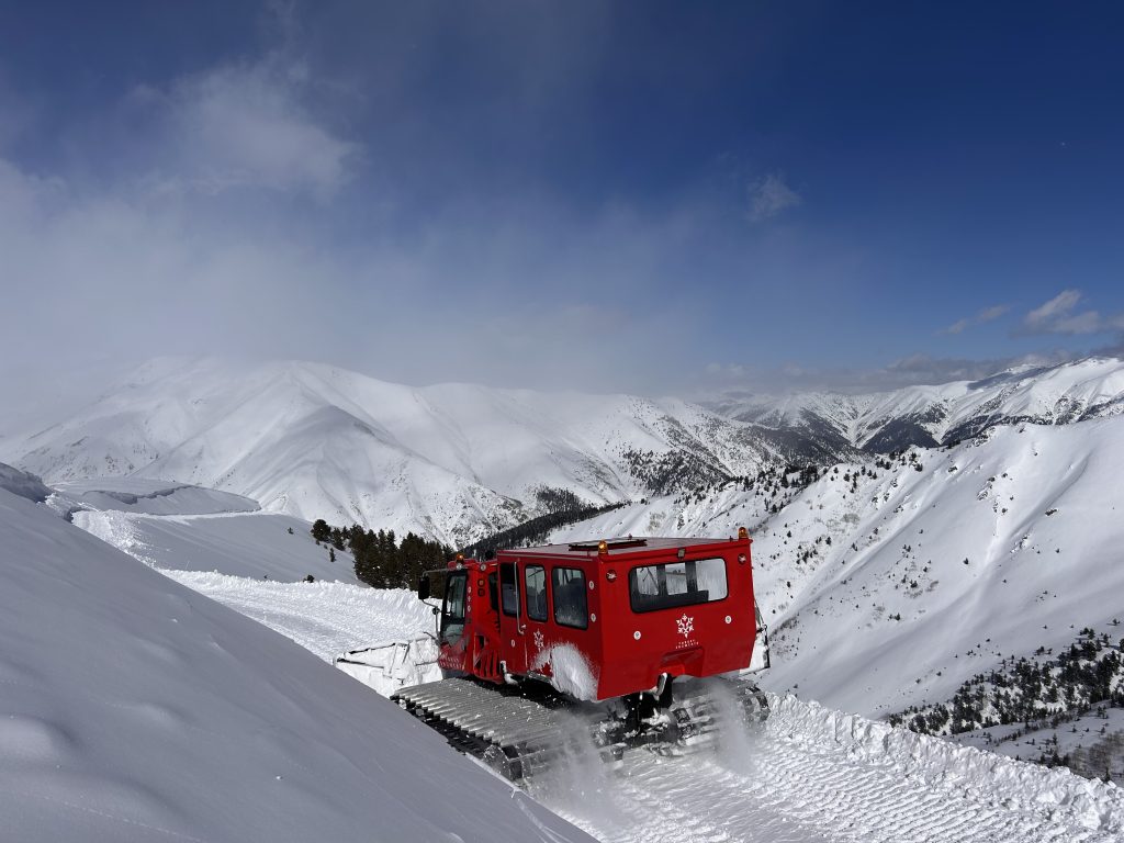 Ski en snowboard reis naar Turkijë - Catski avontuur